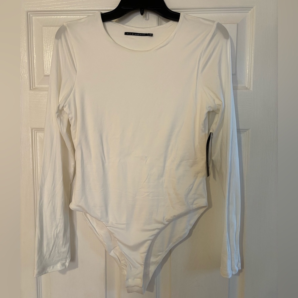 (NWT) White Long Sleeve Bodysuit
